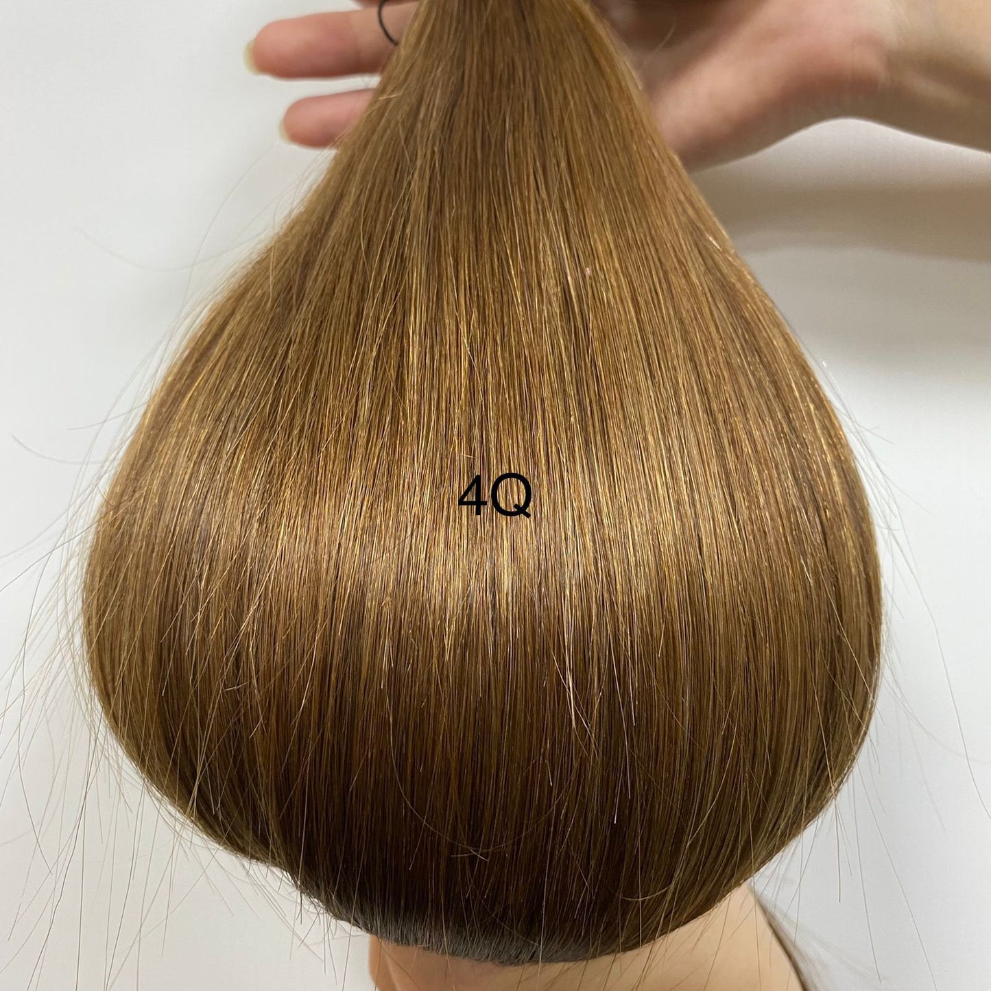 24” LIGHT WALNUT BROWN HAIR EXTENSIONS U TIP